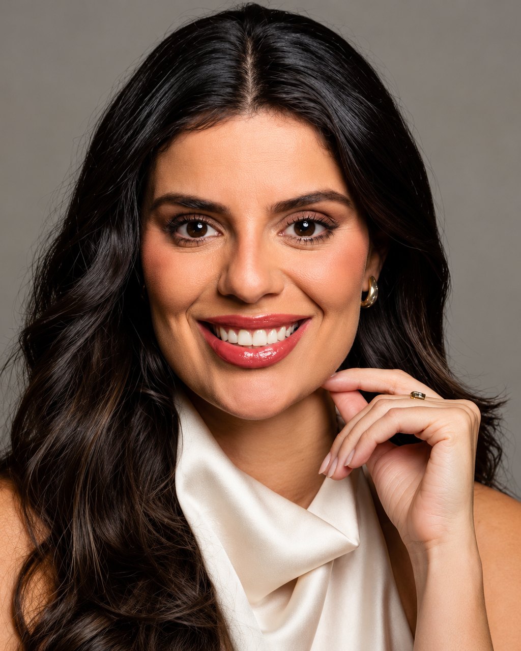 Dra. Natalia Cavalcante, oftalmologista cirúrgica do Instituto Gianoto